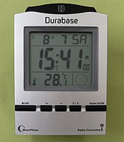 Transflective LCD battery-operated clock with radio time setting