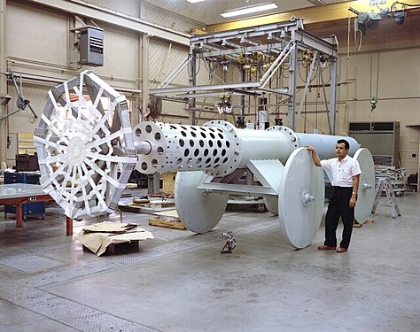 Pneumatic cannon in JPL's impact testing facility