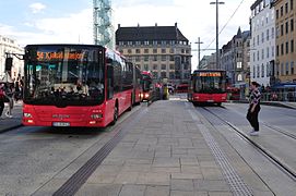 Buses at Jernbanetorget