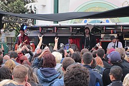 3 Feet Smaller performing at the 2012 Wurstelprater