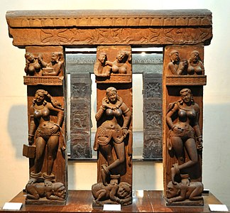 Bhutesvara Yakshis, Buddhist reliefs from Mathura, 2nd century CE