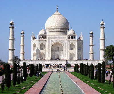 Taj Mahal to Agra, India