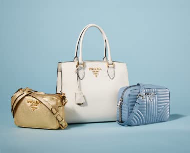 Shop designer handbags in Luxury Stores at Amazon Fashion.